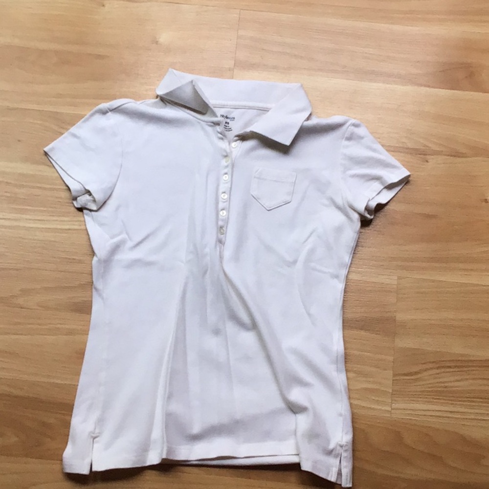 Style and Co white collar shirt
